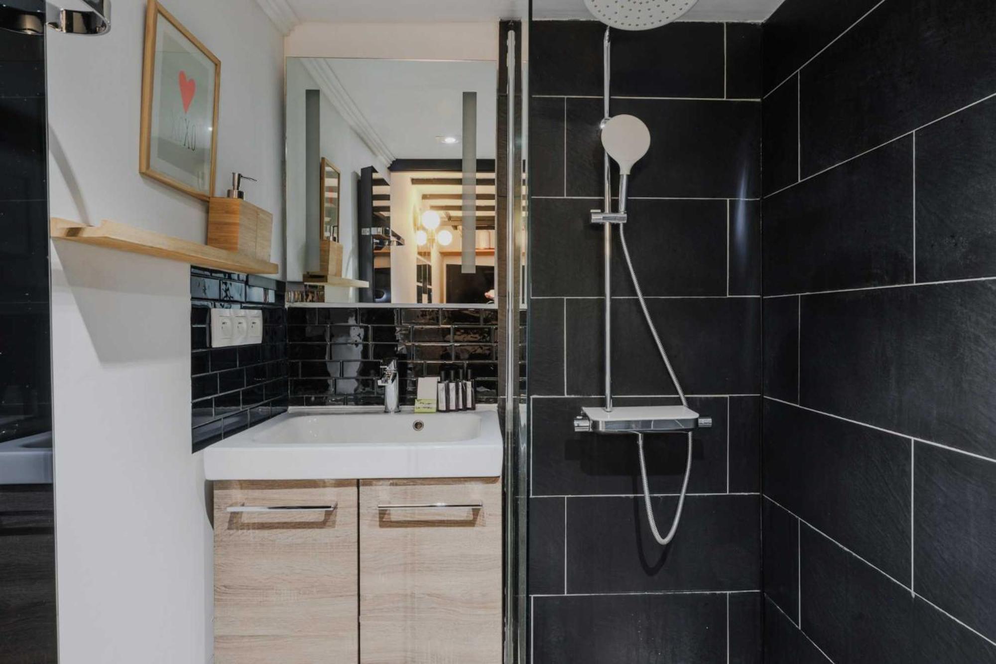 Appartamento Comfortable Duplex In The Heart Of
