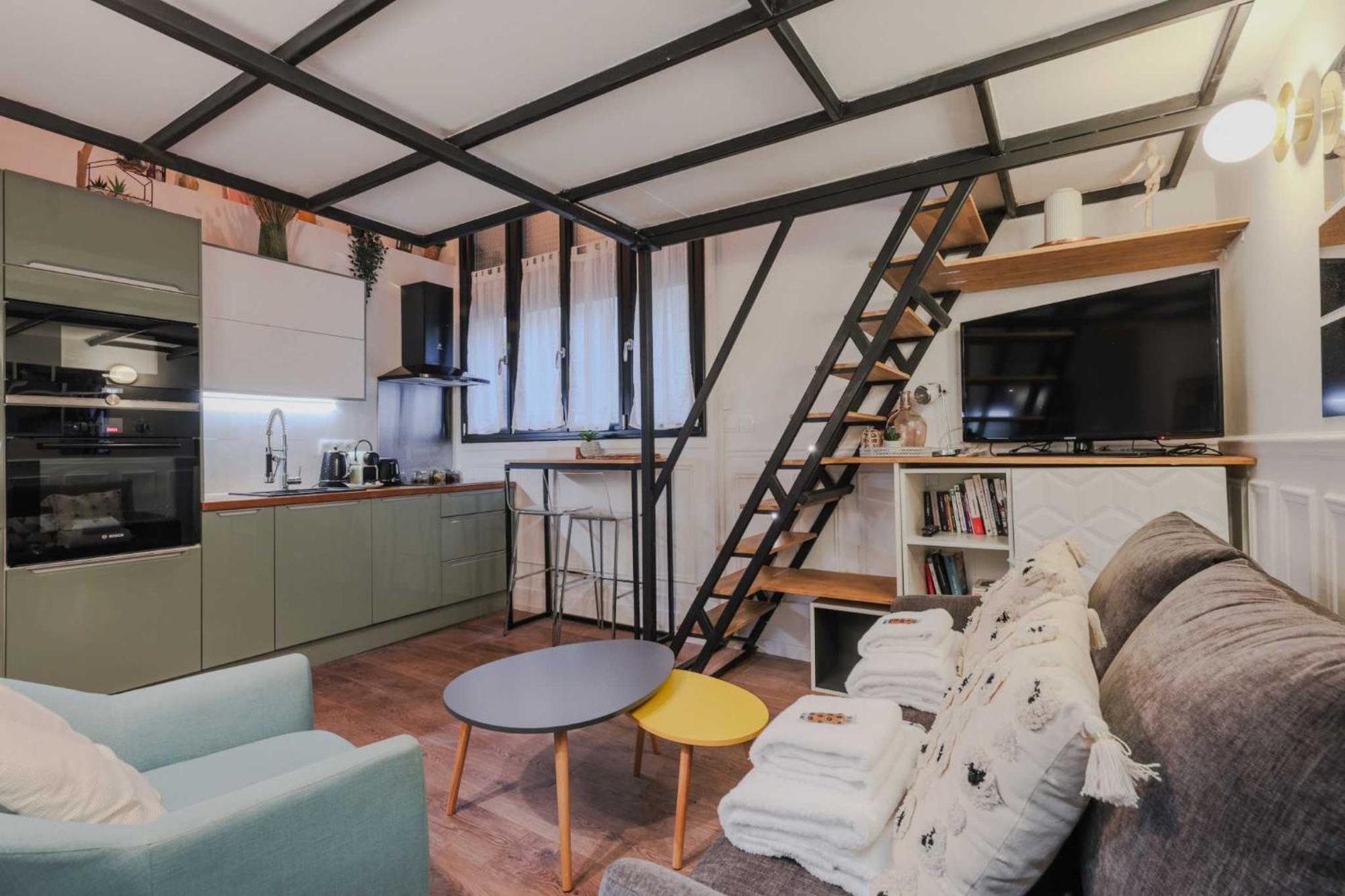 Appartamento Comfortable Duplex In The Heart Of